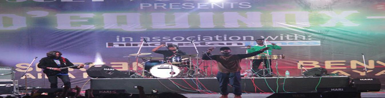 Artist Performing during cultrual festival of Jaypee University of Engineering and Technology, Guna